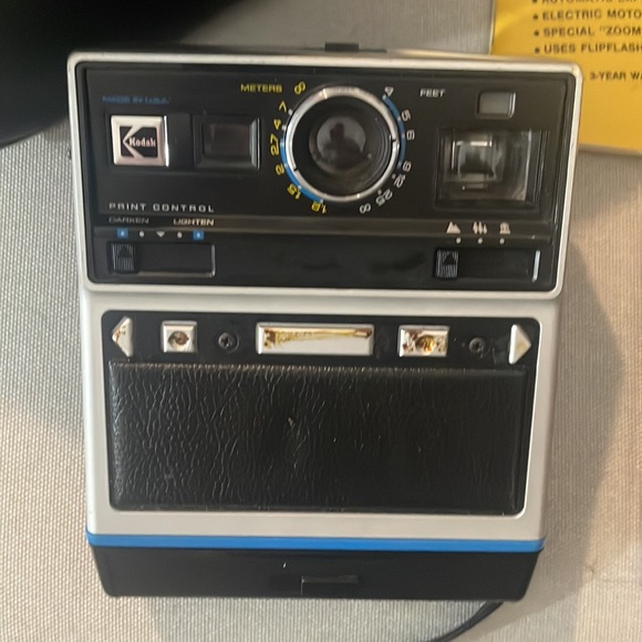 Vintage 1976 Kodak EK6 instant camera - Picture 3 of 6